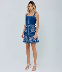 CIEBON Anise Printed Square Neck Sleeveless Belted A-Line Crepe Mini Dress