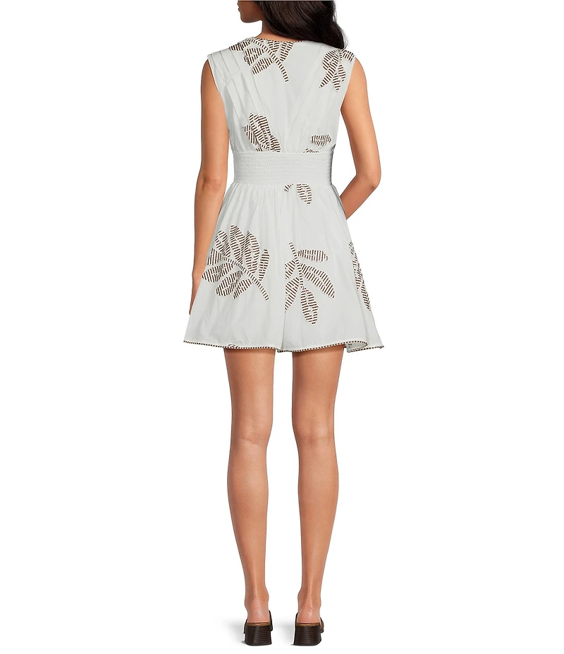 CIEBON Petite Size Veriga Embroidered V-Neck Sleeveless Smocked Mini Dress