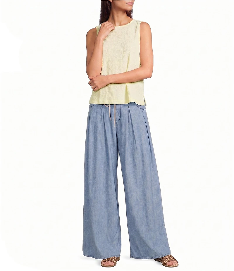 City Blues Pleated Wide-Leg Pant