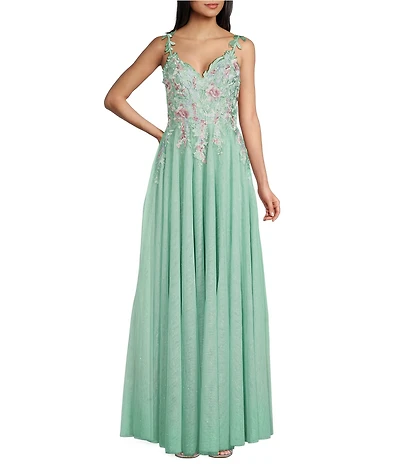 City Vibe Embroidered Applique Mesh V-Neck Lace Up Back Ballgown