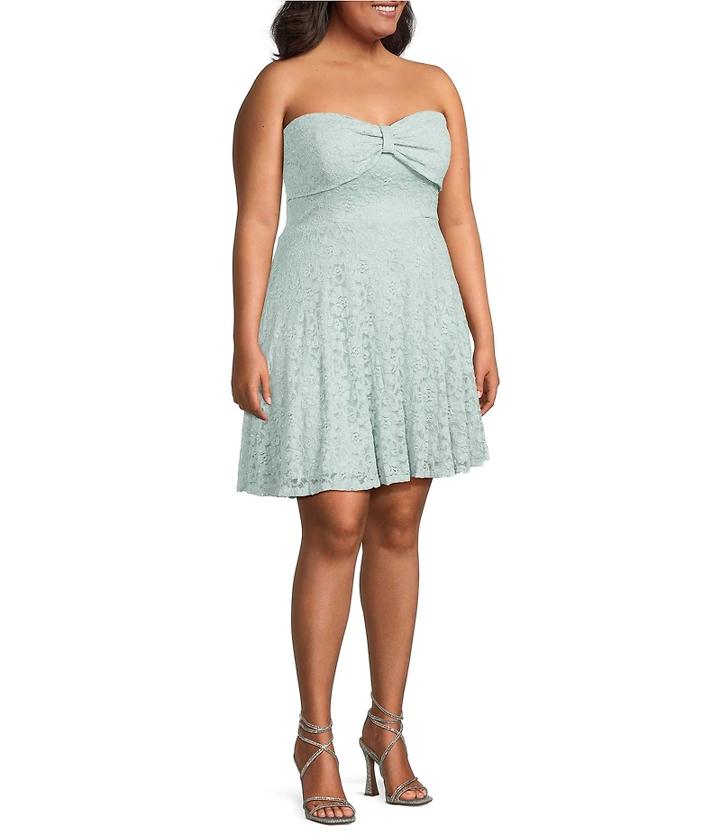 City Vibe Plus Size Lace Strapless Bow Front Dress