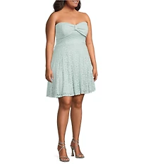 City Vibe Plus Size Lace Strapless Bow Front Dress