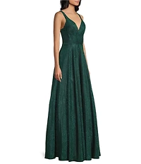 City Vibe Sleeveless Plunge V-Neck Ballgown Dress