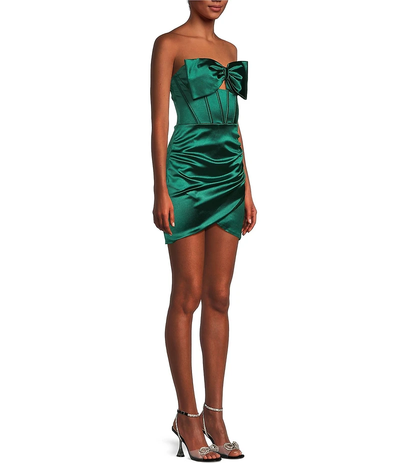 City Vibe Strapless Bow Front Tulip Hem Dress