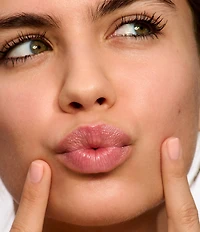 Clarins Hydrating Peptide & Plumping Lip Oil Balm