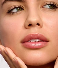 Clarins Hydrating Peptide & Plumping Lip Oil Balm