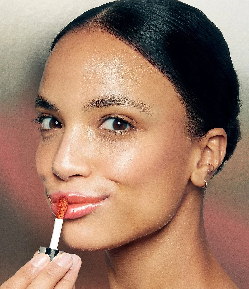 Clarins Lip Comfort Oil Hydrating and Plumping Lip Oil