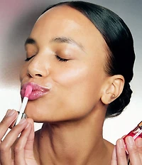 Clarins Lip Comfort Oil Hydrating and Plumping Lip Oil