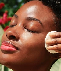Clarins One-Step Facial Cleanser and Exfoliator
