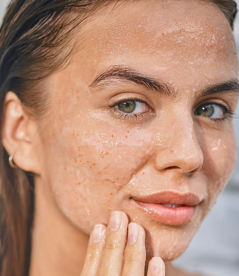 Clarins One-Step Gentle Exfoliating Cleanser
