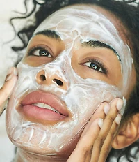 Clarins Velvet Hydrating Cleansing Milk