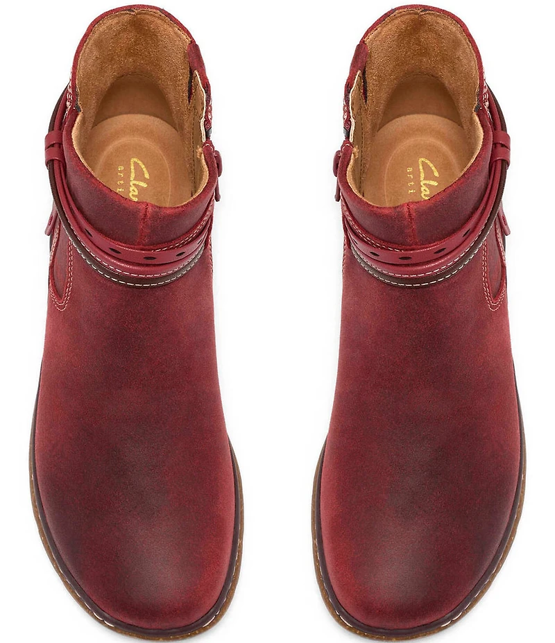 Clarks Artisan Orlene Roam Suede Chelsea Ankle Booties