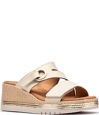 Clarks Signature Kidiki Cove Leather Platform Wedge Slide Sandals