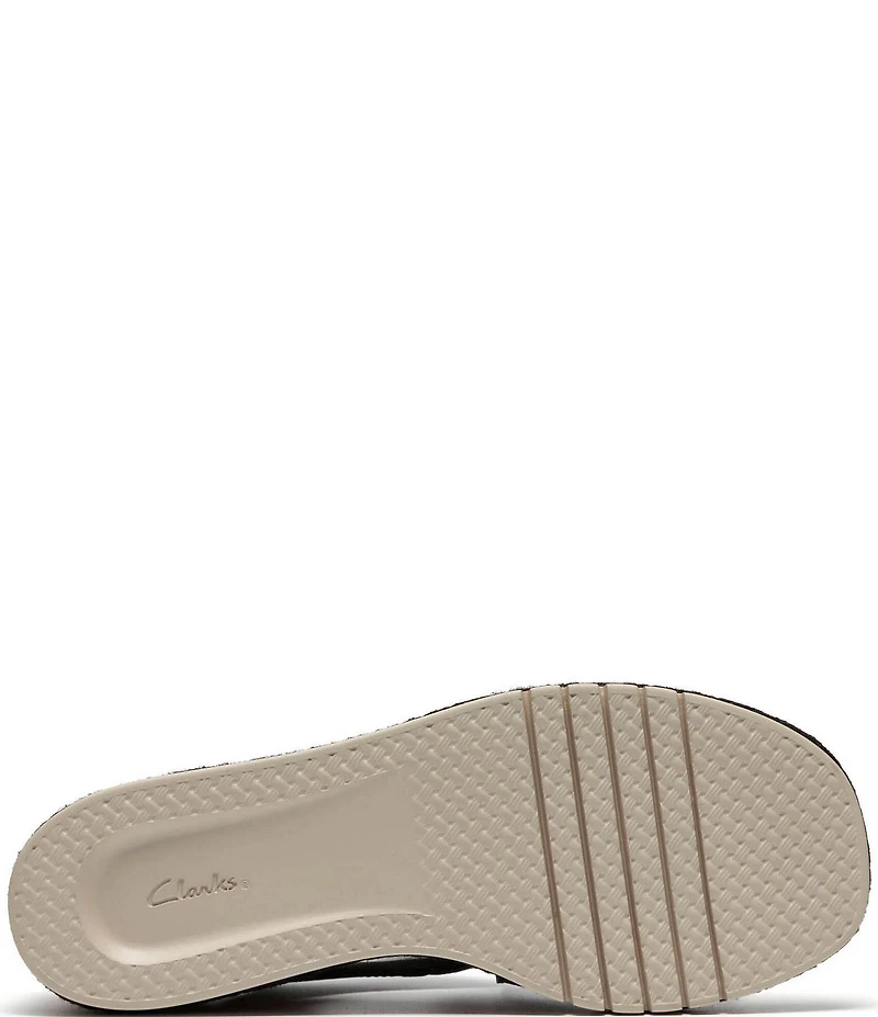 Clarks Signature Kidiki Sun Nubuck Suede Lizard Print Wedge Sandals
