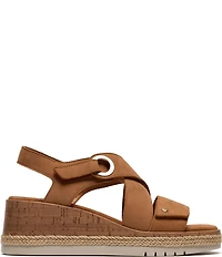 Clarks Signature Kidiki Sun Nubuck Suede Wedge Sandals