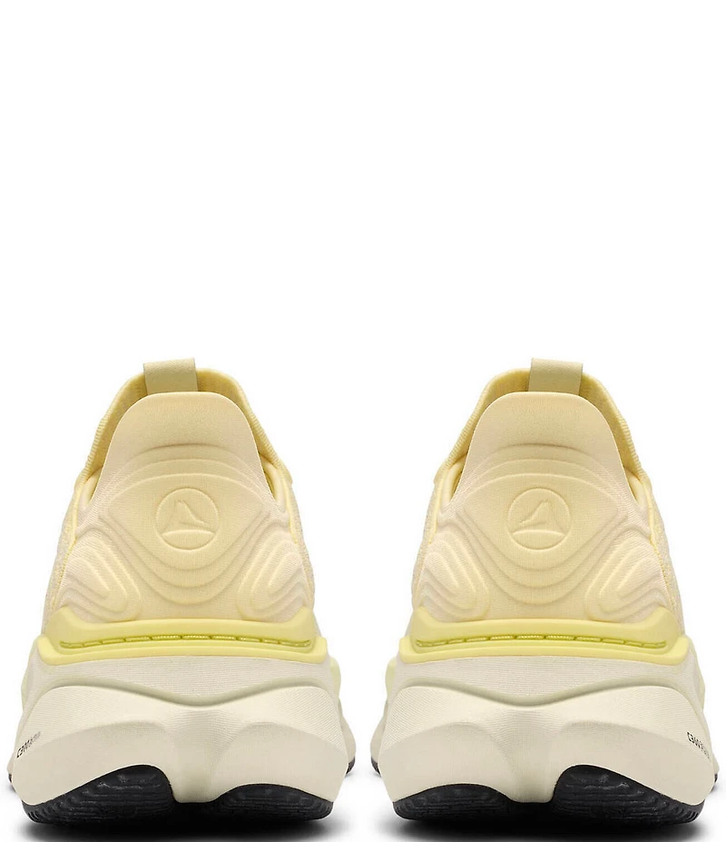 Clarks Women's Pace Rise Knit Toggle Lace Sneakers