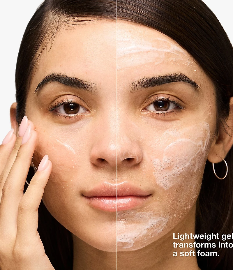 Clinique Moisture Surge™ Gentle Exfoliating Glow Face Cleanser