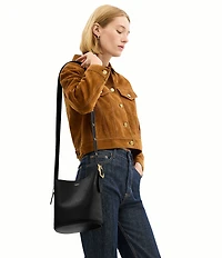 COACH Bleecker Bucket Bag 21