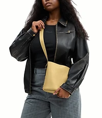 COACH Bleecker Bucket Bag 21