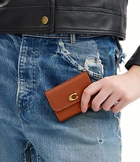 COACH Essential Card Holder Wallet