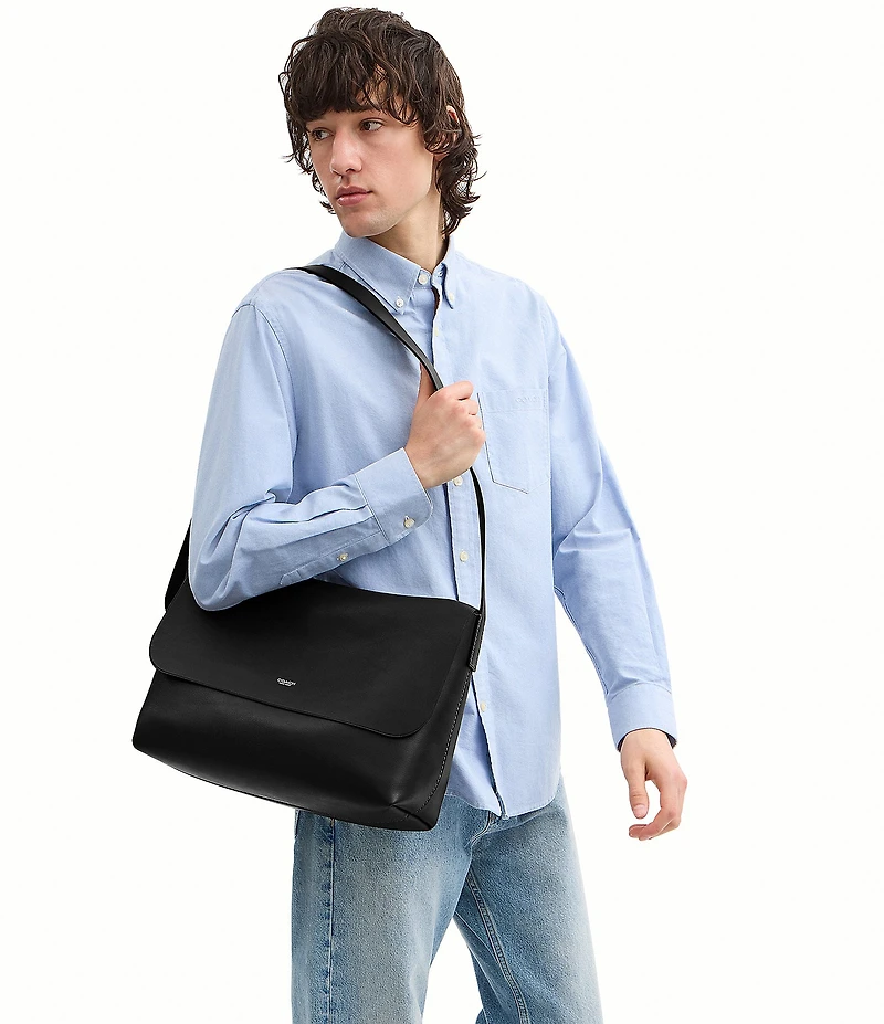 COACH Ludlow Messenger Bag