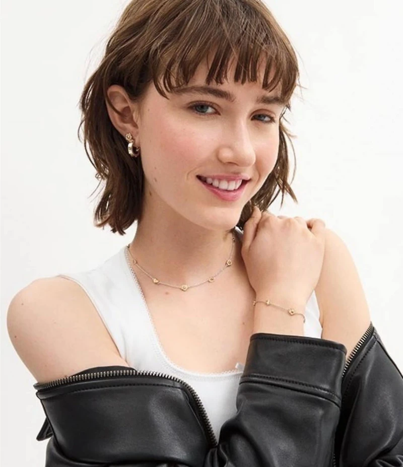 COACH Signature Tea Rose & Heart Strand Collar Necklace
