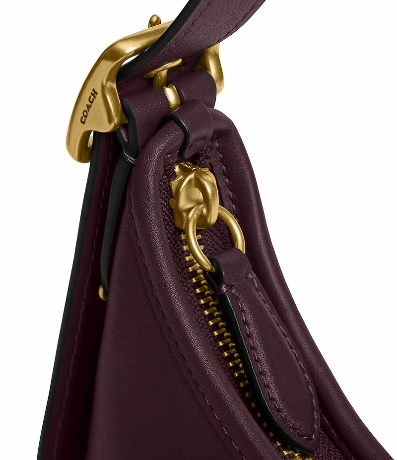 COACH The Coach Originals Hamptons 2005 Glovetanned Gold Hardware Hobo Bag