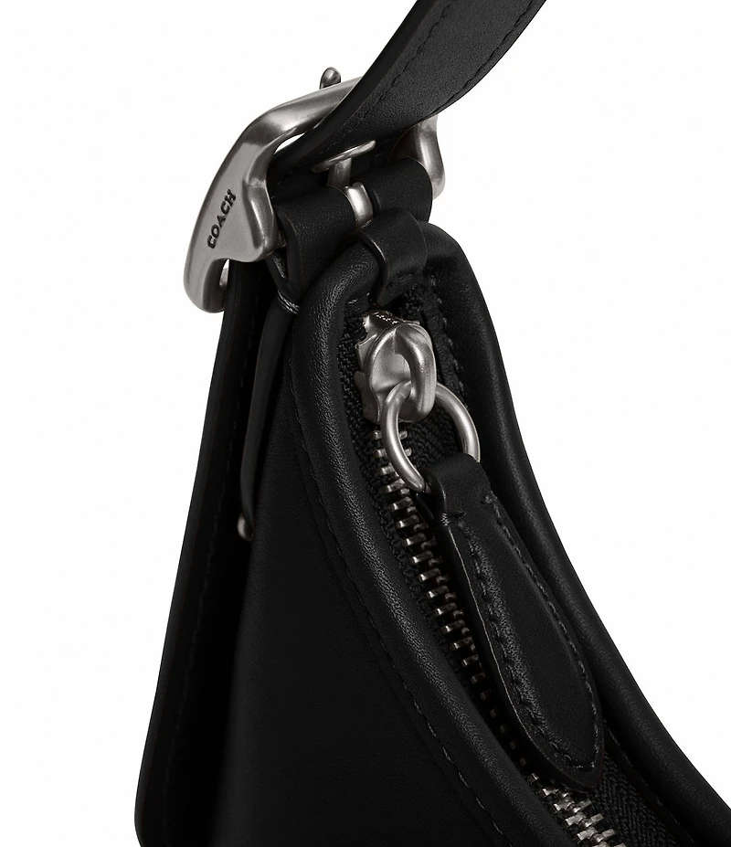 COACH The Coach Originals Hamptons 2005 Glovetanned Silver Hardware Hobo Bag