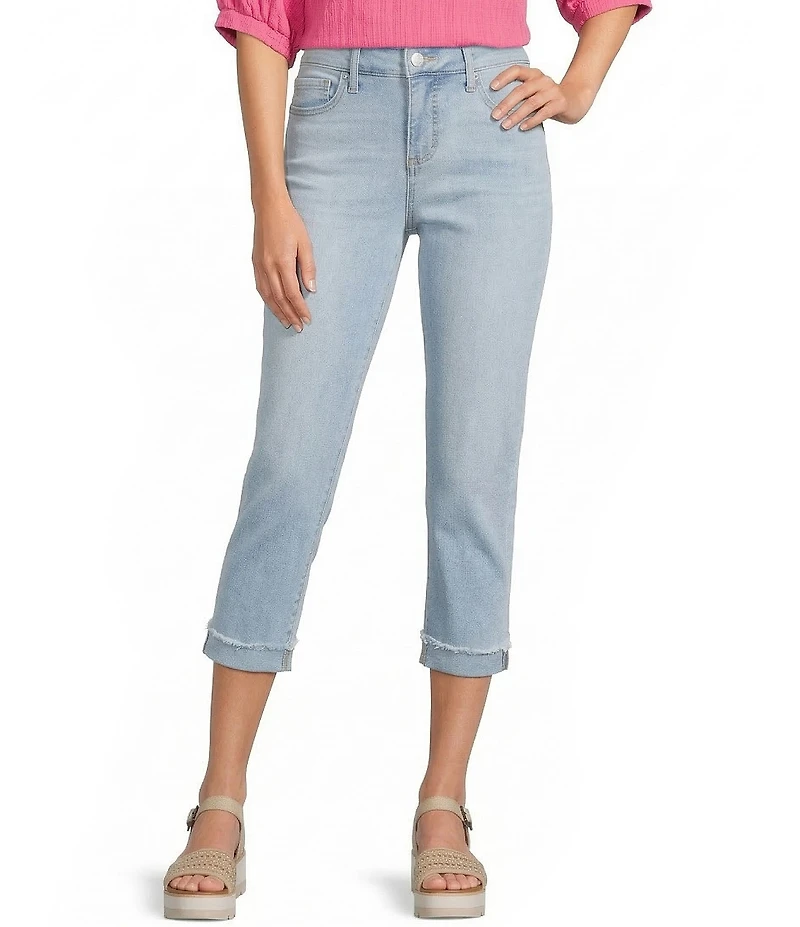 Code Bleu Petite Size Soho Mid-Rise Fray Cuff Hem Capri Jeans