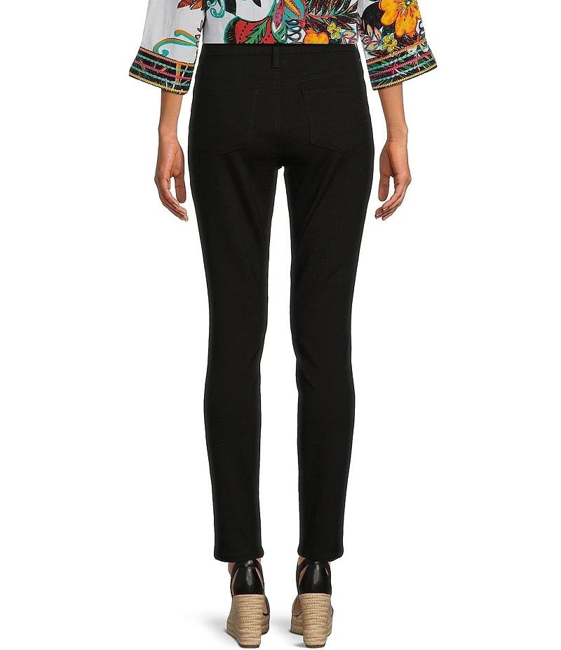 Code Bleu Soho Skinny Leg Mid Rise Plain Pocket Jeans