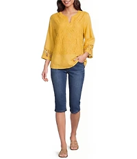 Code Bleu Stretch Denim Mid Rise Stacked Waistband Skimmer Capri Jeans
