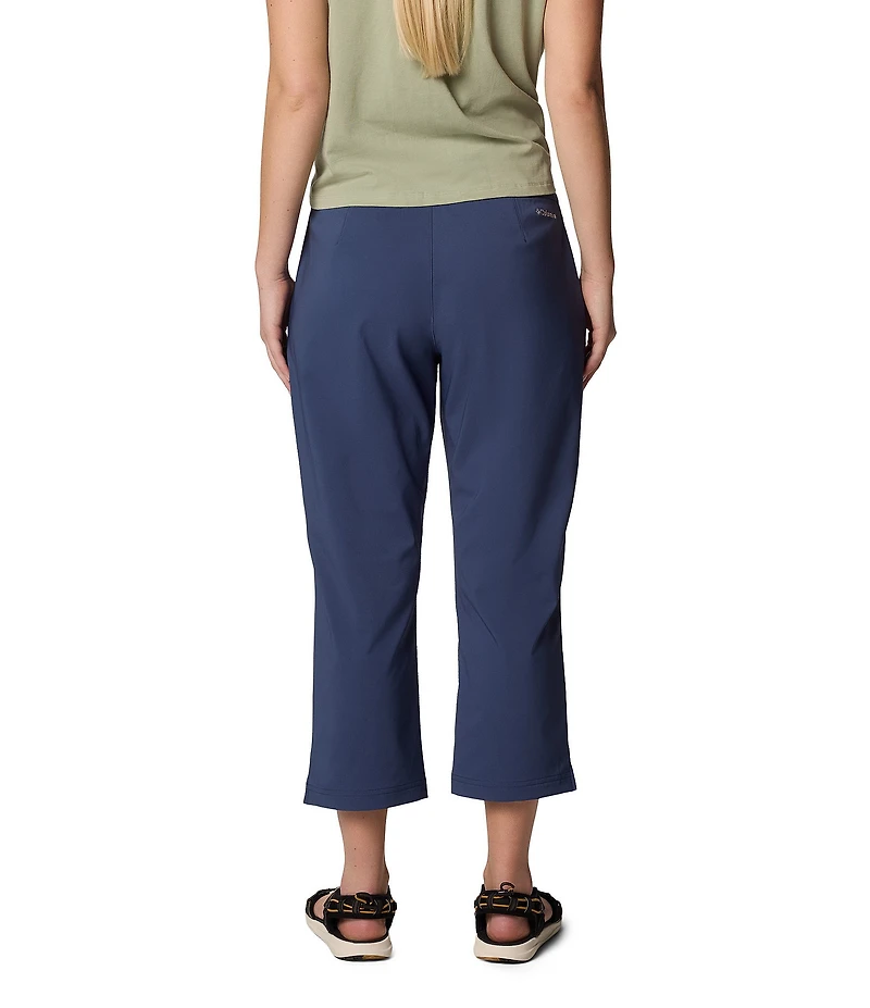 Columbia All Seasons Pull-On Slim Leg Capri Pants