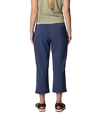 Columbia All Seasons Pull-On Slim Leg Capri Pants
