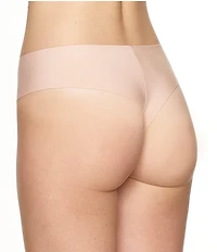 Commando Mid-Rise Butter Thong Panty