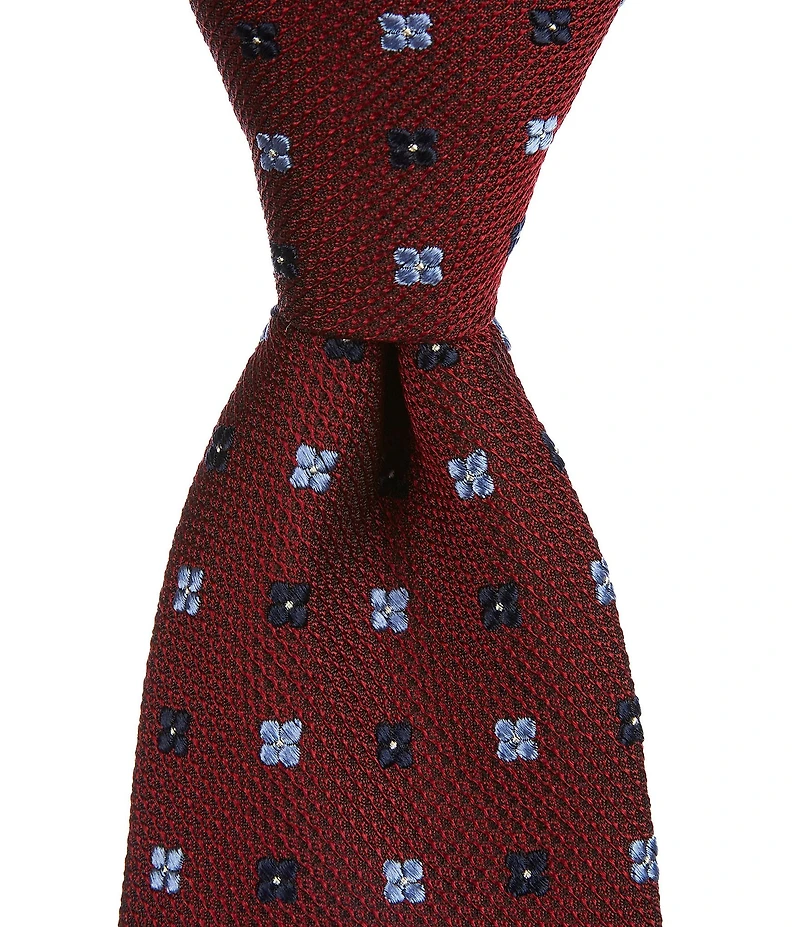Cremieux Bennett Flower/Medallion Pattern 3.125#double; Silk Tie