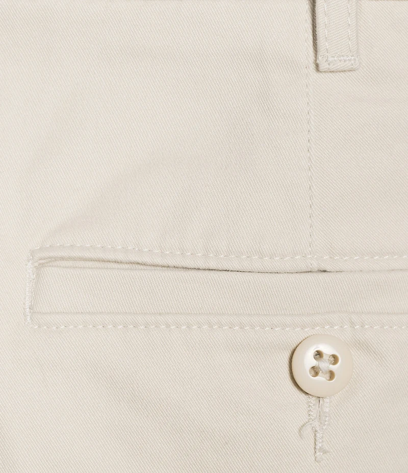 Cremieux Blue Label Madison Classic Fit Flat Front Stretch 9#double; Inseam Shorts