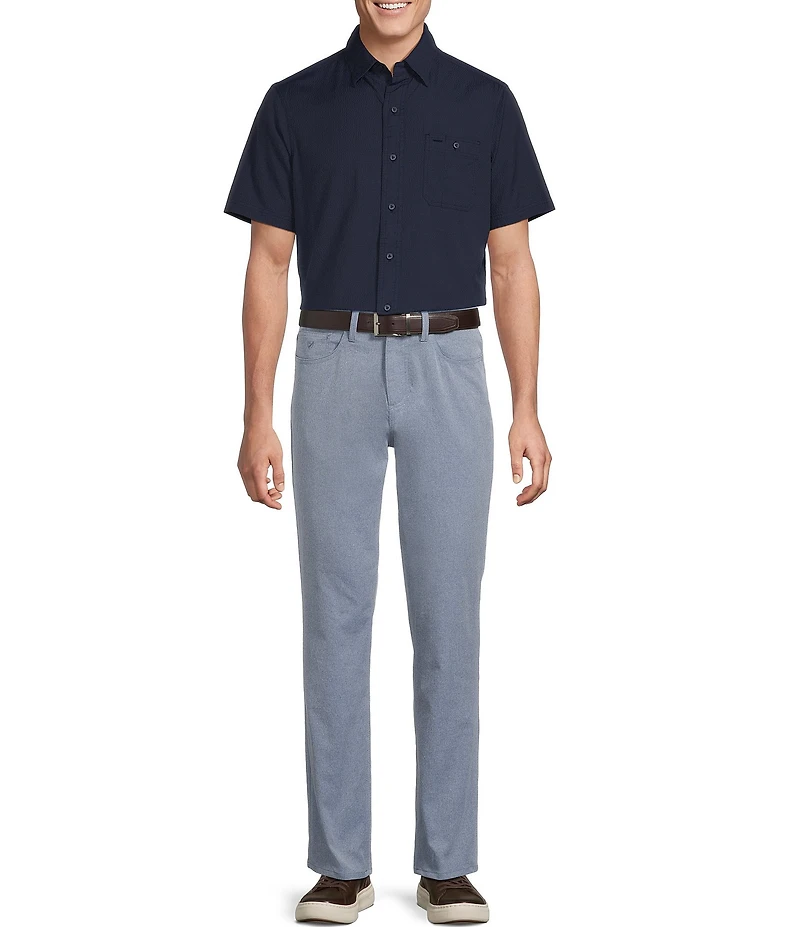 Cremieux Blue Label Seersucker Solid Performance Short Sleeve Woven Shirt