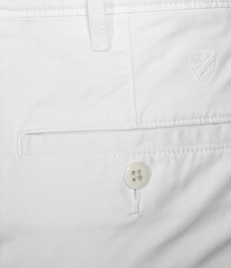Cremieux Blue Label Soho Tailored Fit Flat Front Comfort Stretch 7#double; Inseam Shorts
