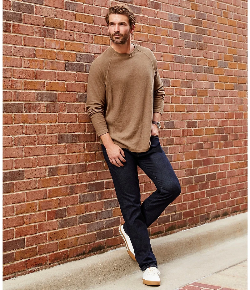 Cremieux Premium Denim Relaxed Straight Fit Dark Wash Stretch Jeans