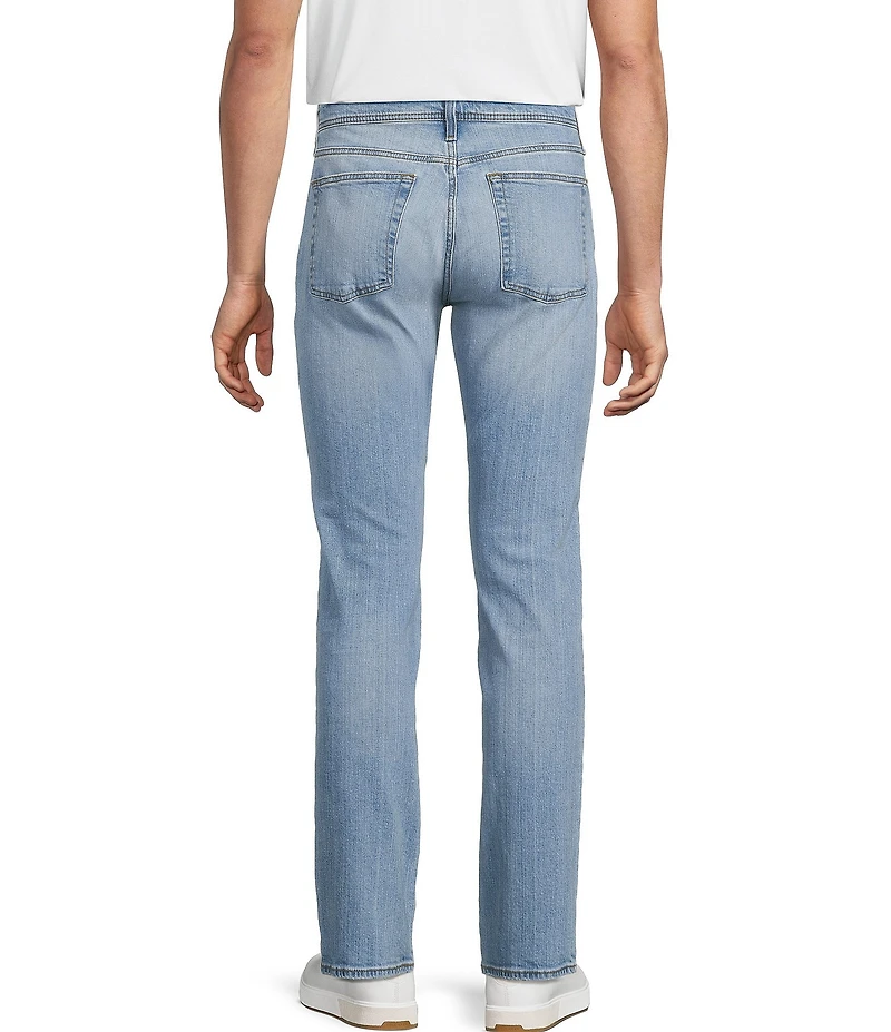 Cremieux Premium Denim Straight Light Wash Stretch Jeans