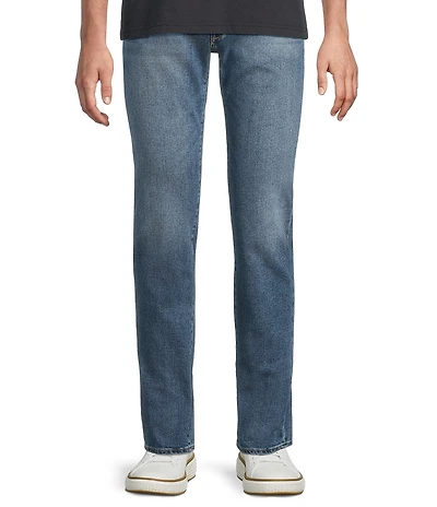 Cremieux Premium Denim Straight Light Wash Stretch Jeans