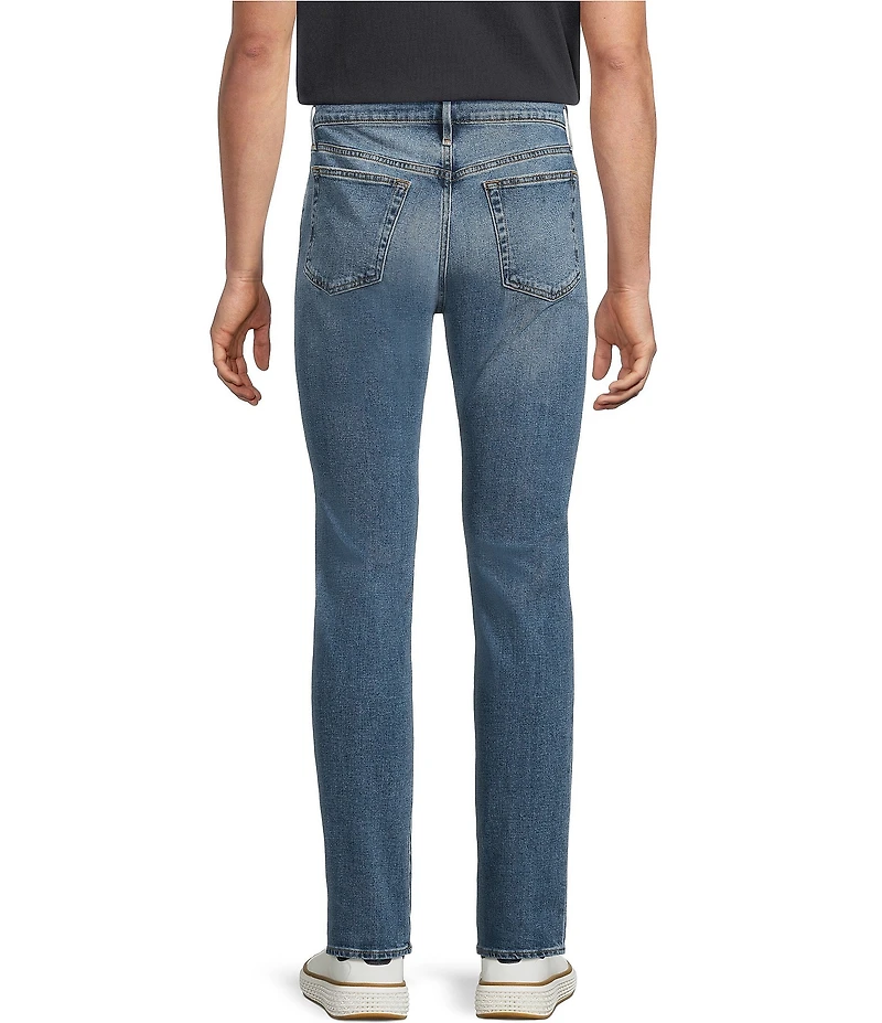 Cremieux Premium Denim Straight Light Wash Stretch Jeans