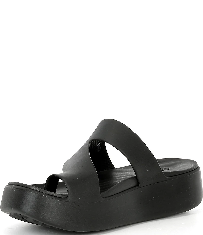 Crocs Women's Getaway Platform Toe Loop Sandals