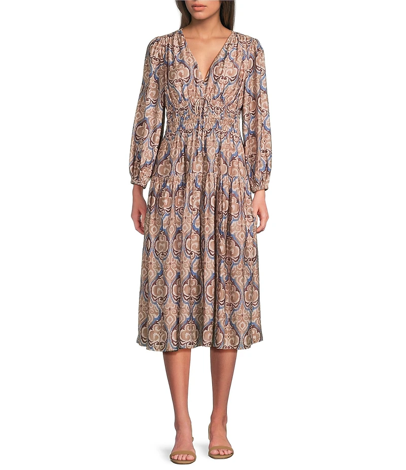Current Air Medallion Print V-Neck Long Sleeve Pleated Midi Dress