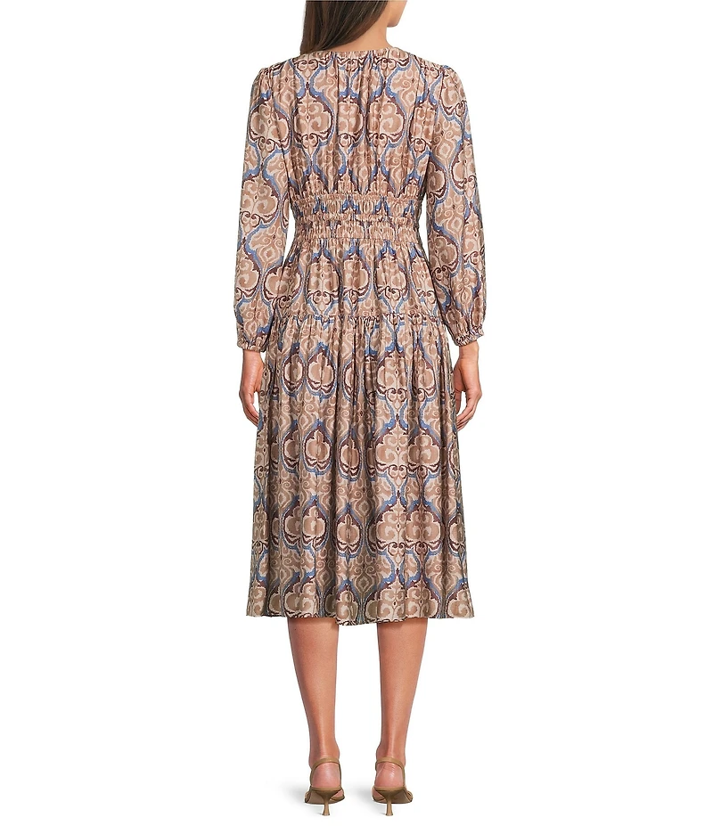 Current Air Medallion Print V-Neck Long Sleeve Pleated Midi Dress