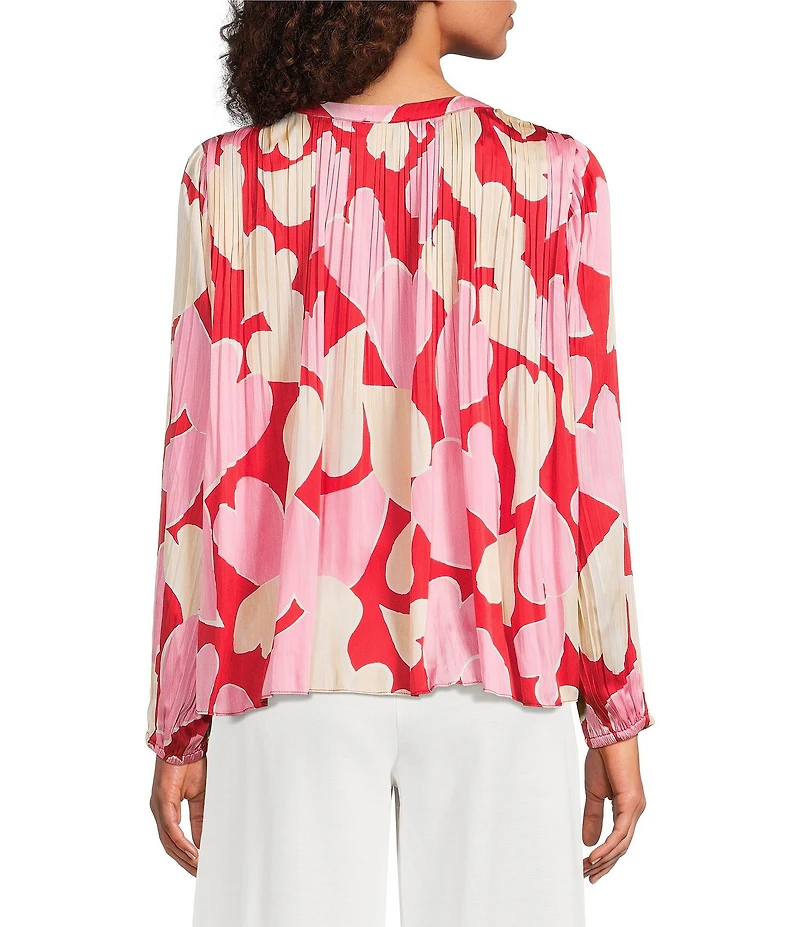 Current Air Pleated Satin Heart Print Round Neck Long Sleeve Blouse