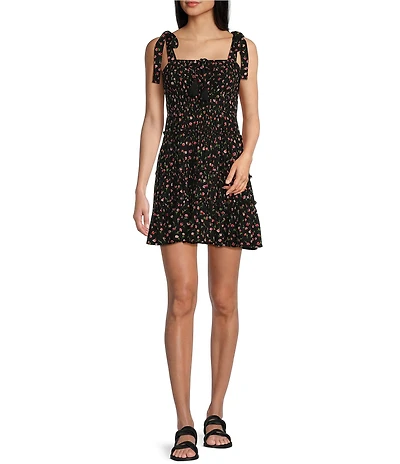 C&V Chelsea & Violet Tie Shoulder Ditsy Floral Print Dress
