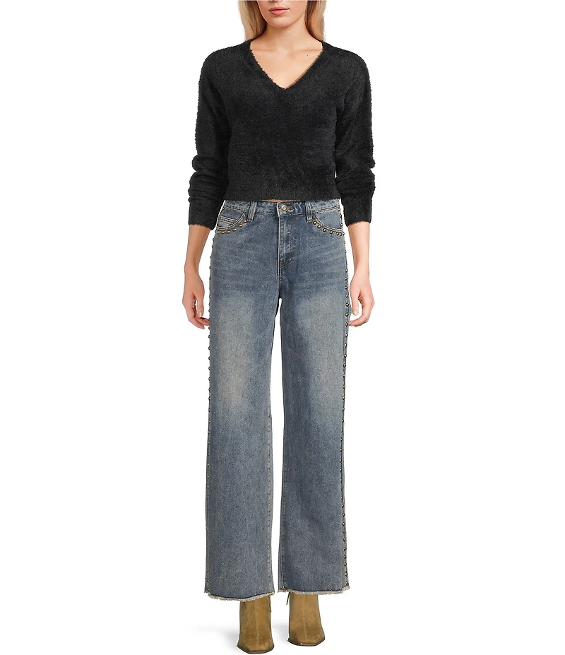 C&V Chelsea & Violet V-Neck Eyelash Sweater