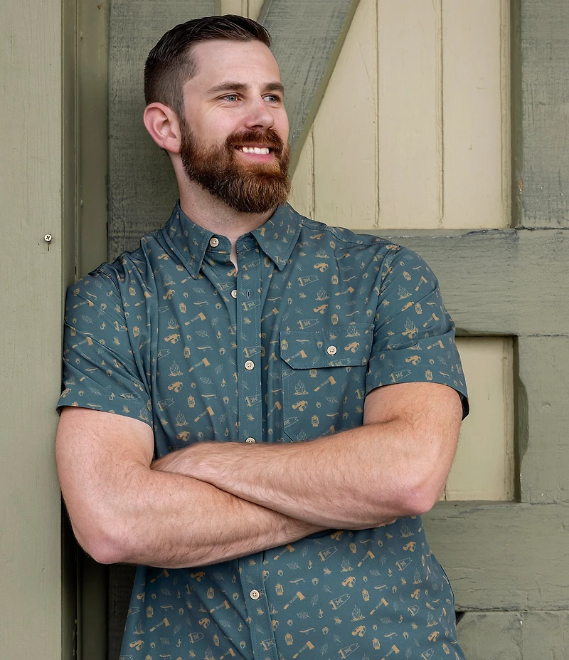Dakota Grizzly Reel Stretch Short Sleeve Woven Shirt