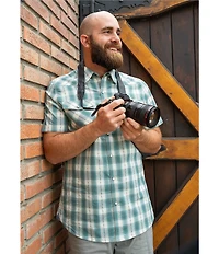 Dakota Grizzly Sonny Plaid Short Sleeve Woven Shirt